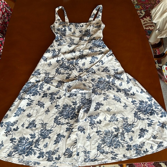 Banana Republic Dresses & Skirts - Banana Republic china blue dress